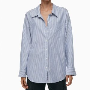 ARITZIA // RELAXED STRIPED BUTTON UP